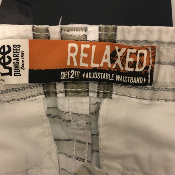 Shorts - Picture 2 of 4